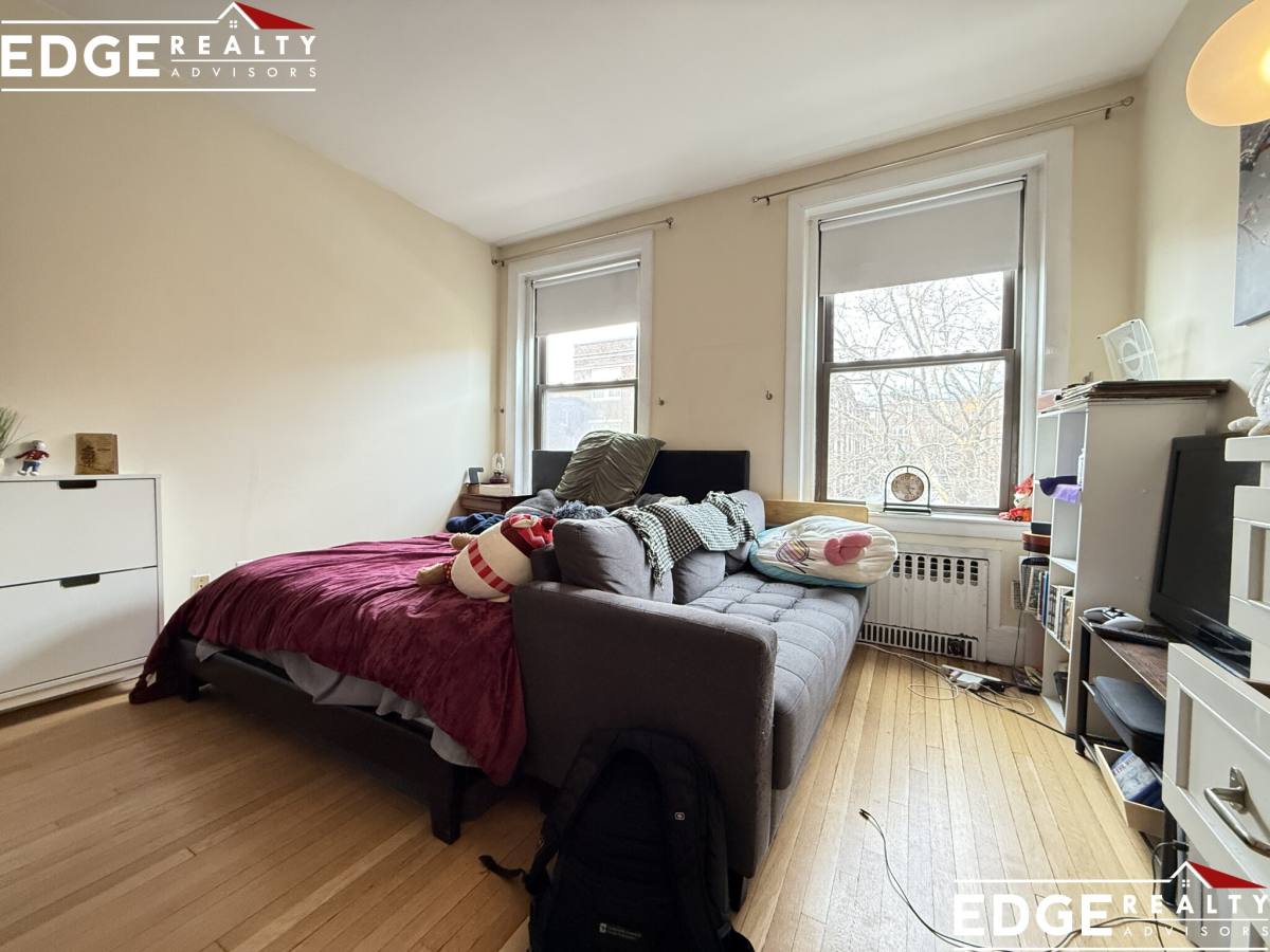 Apartment for rent at 39 Saint Paul St #2, Brookline, MA 02446