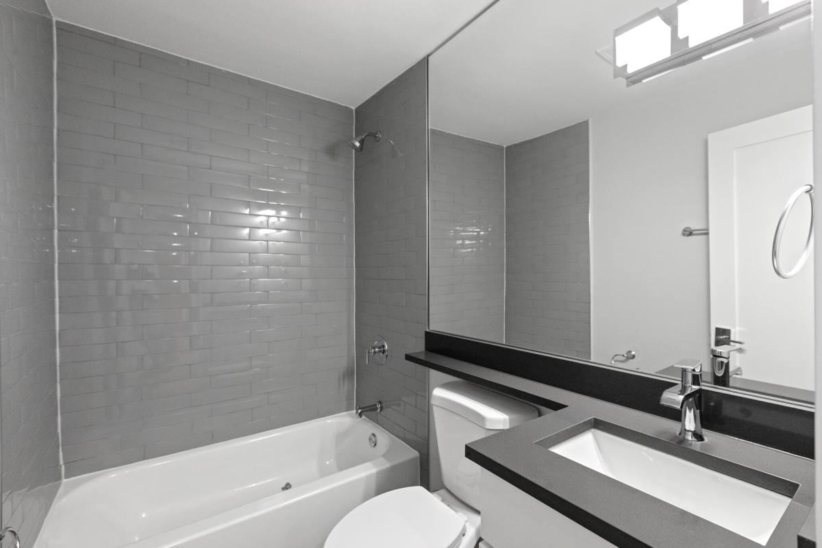 Apartment for rent at 1940 W Wilson #3L, Chicago, IL 60640