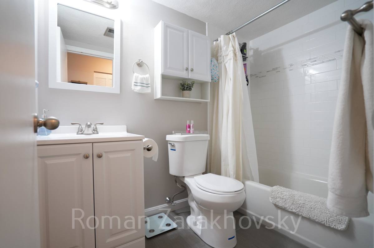 Apartment for rent at 12 Cottage Court #11A, Newton, MA 02458