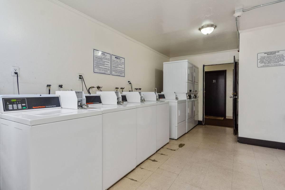 Apartment for rent at 241 Wisconsin Ave, El Cajon, CA 92020