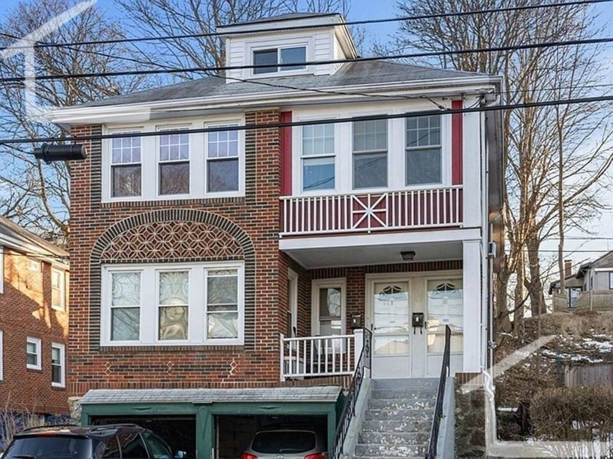 Townhouse for rent at 88 Colborne Rd #1, Brighton, MA 02135