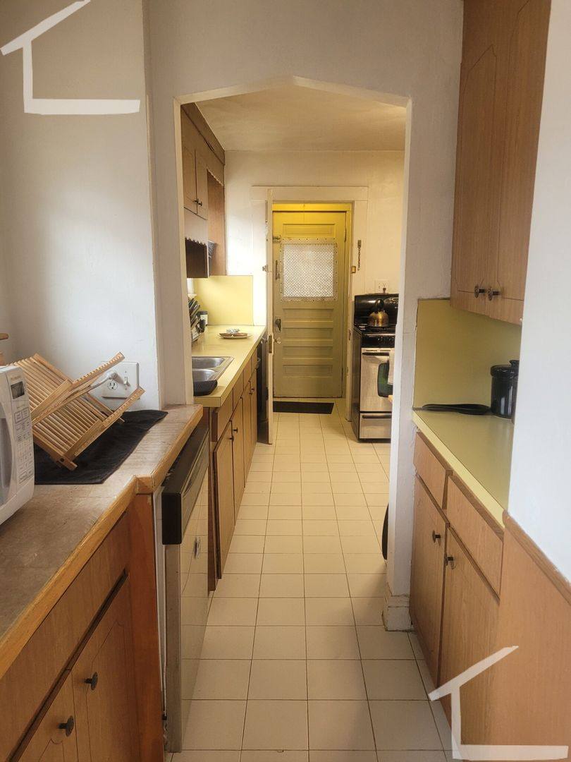 Townhouse for rent at 88 Colborne Rd #1, Brighton, MA 02135