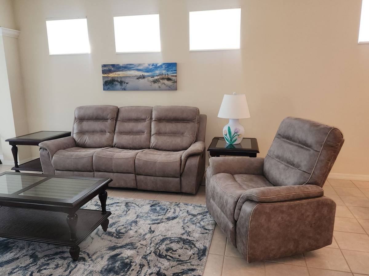 Apartment for rent at 6642 Tailfeather Way, Bradenton, FL 34203