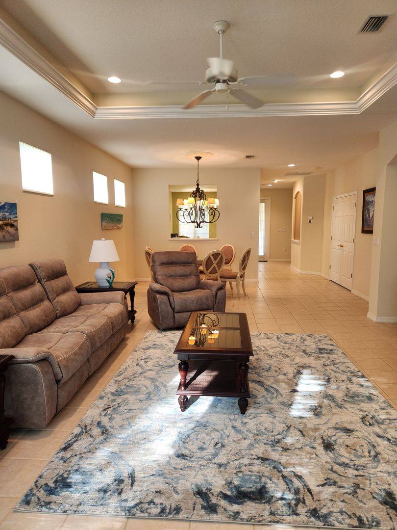 Apartment for rent at 6642 Tailfeather Way, Bradenton, FL 34203