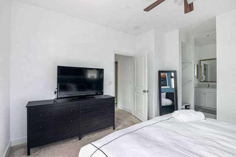 Townhouse for rent at 1110 Makena Way, Oceanside, CA 92054
