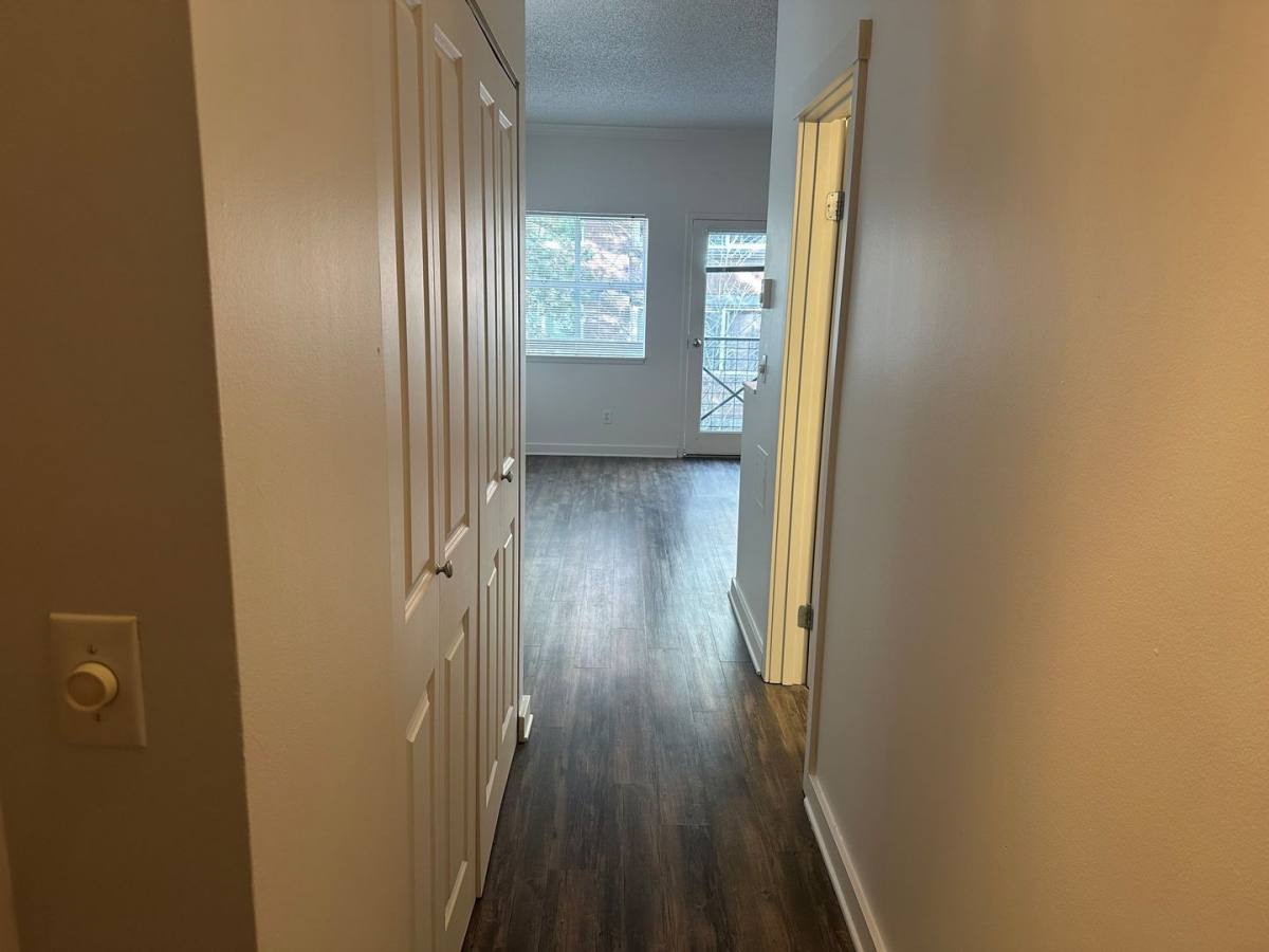 Apartment for rent at 1408 Western Ave, Seattle, WA 98101