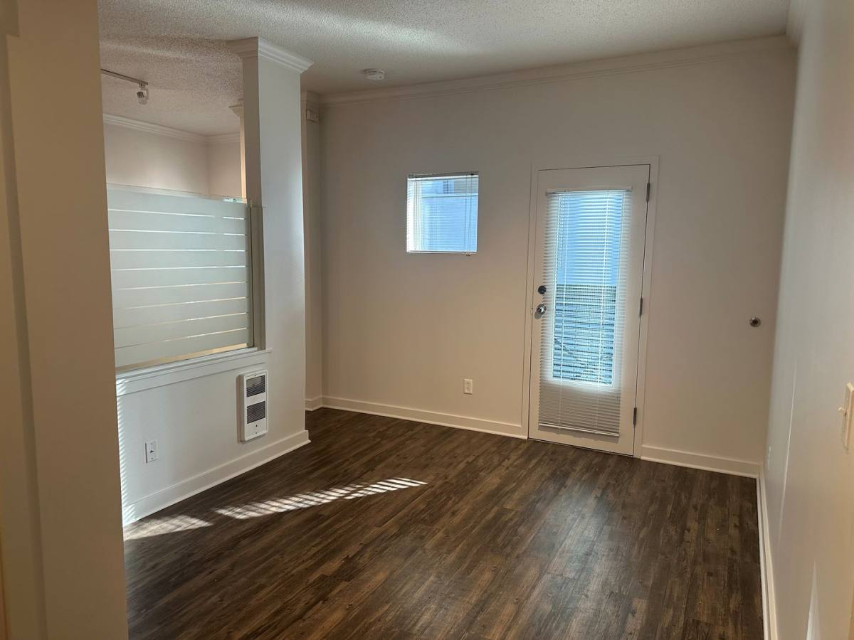 Apartment for rent at 1408 Western Ave, Seattle, WA 98101