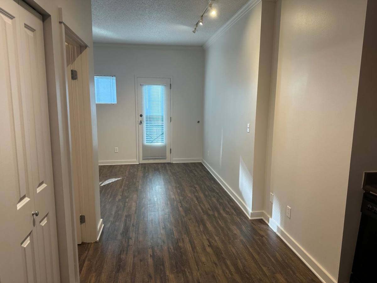 Apartment for rent at 1408 Western Ave, Seattle, WA 98101