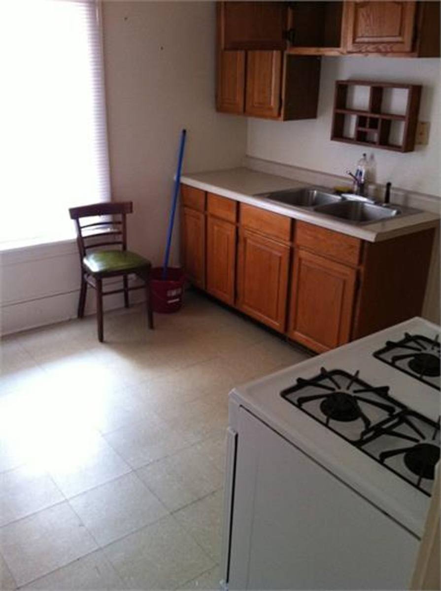 Apartment for rent at 805 E Main St, Urbana, IL 61802