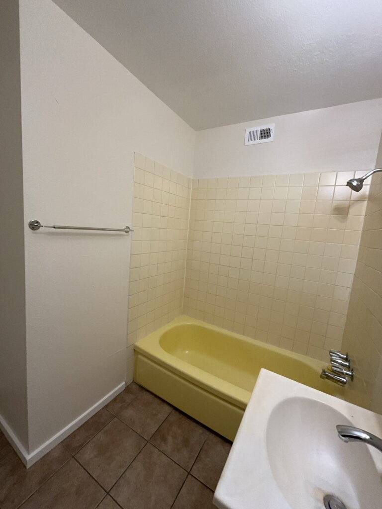 Apartment for rent at 3726 Hazelwood St #24, Las Vegas, NV 89119