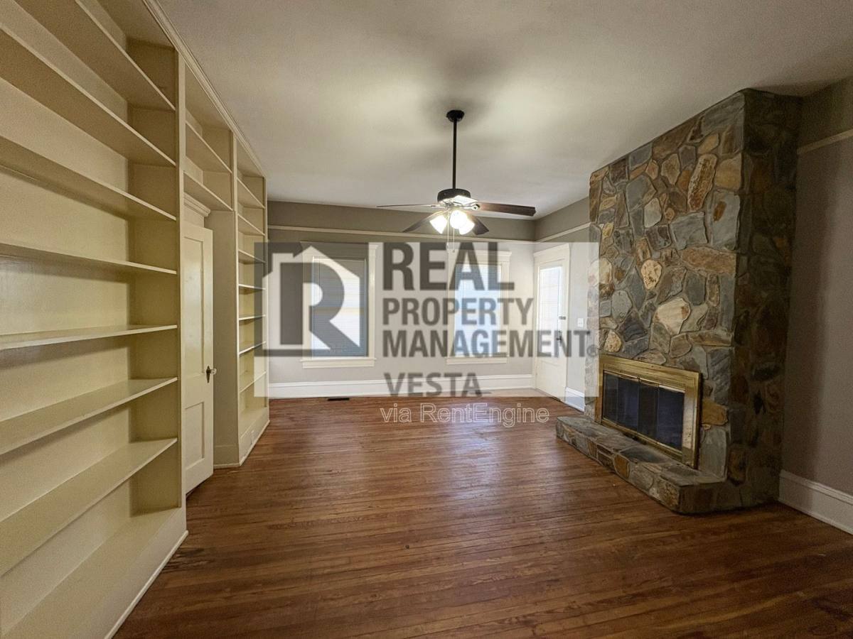 Apartment for rent at 2585 Napier Ave #A, Macon, GA 31204
