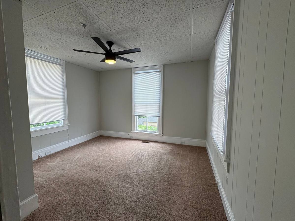 Apartment for rent at 1055 Walnut St #C, Macon, GA 31201