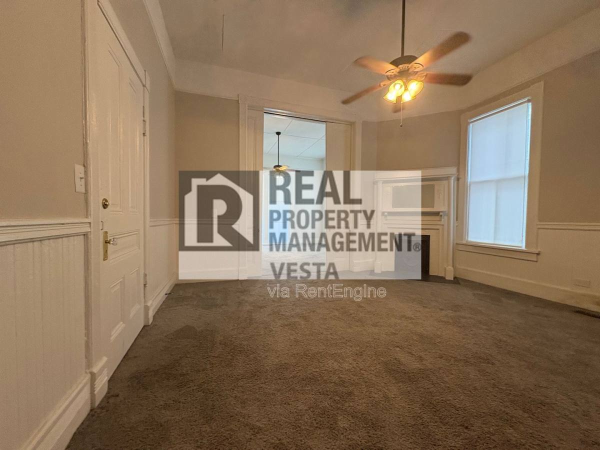Apartment for rent at 384 Spring St #1, Macon, GA 31201