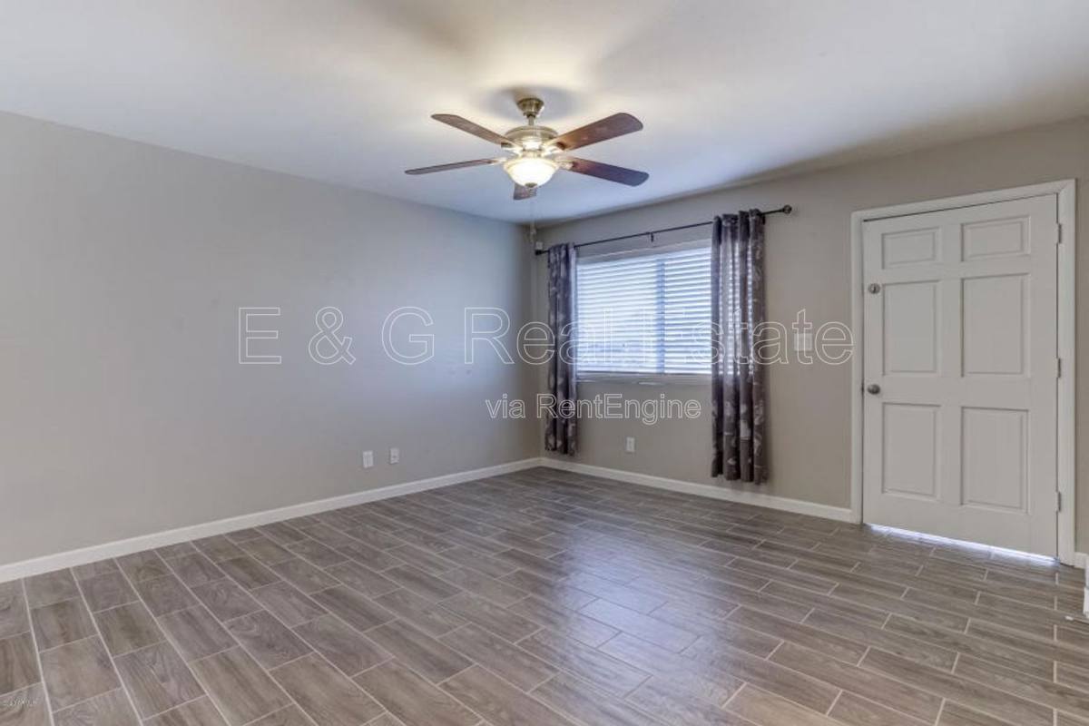 House for rent at 1527 W Huntington Dr, Tempe, AZ 85282