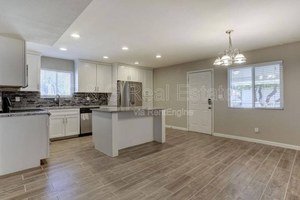 House for rent at 1527 W Huntington Dr, Tempe, AZ 85282