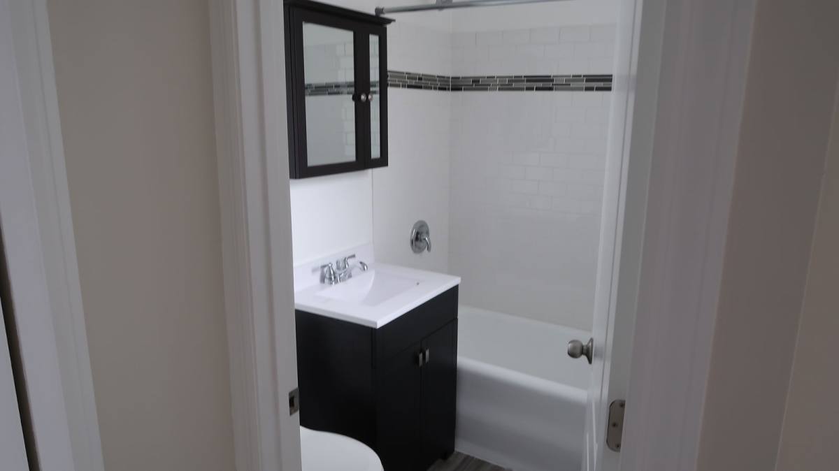 Apartment for rent at 3345 N Marshfield Ave #301, Chicago, IL 60657