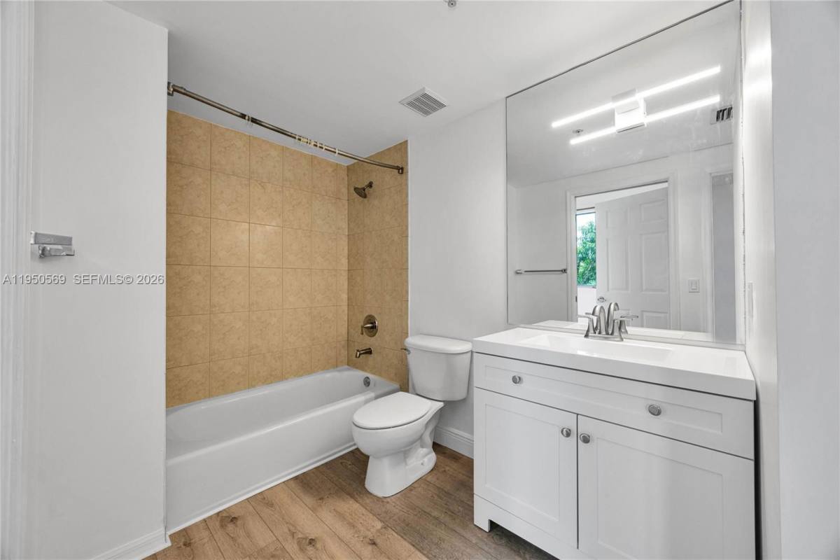 Apartment for rent at 2630 SW 28th St, Miami, FL 33133