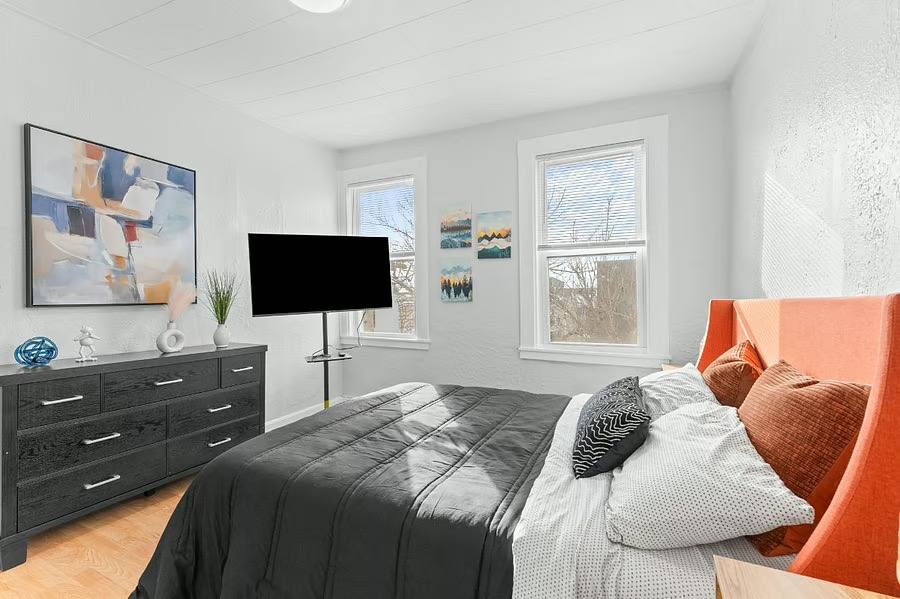 Apartment for rent at 8 Everett St, East Boston, MA 02128