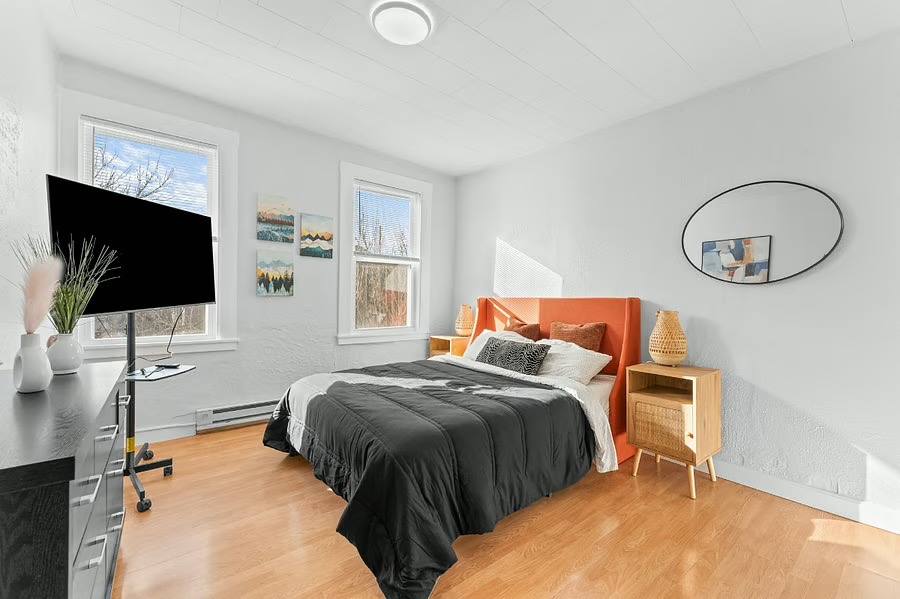 Apartment for rent at 8 Everett St, East Boston, MA 02128
