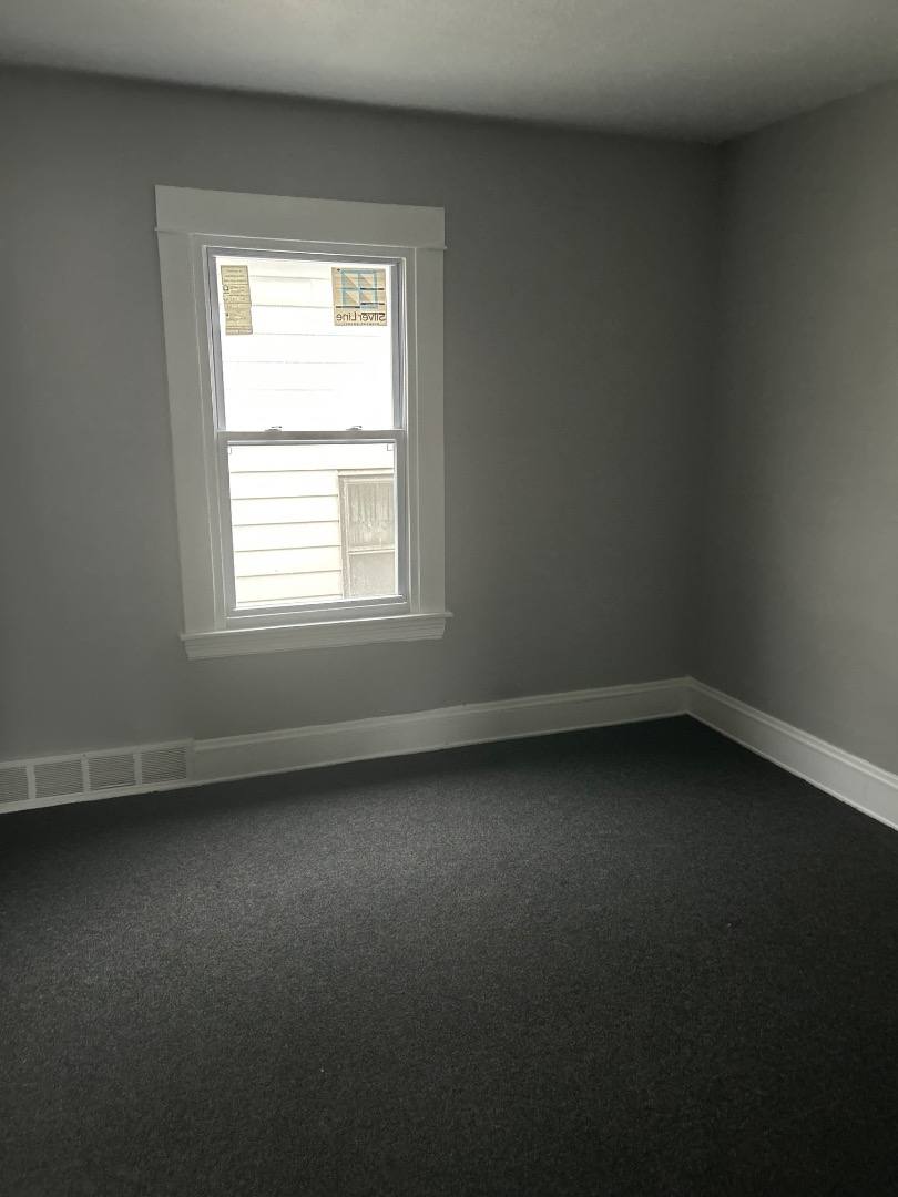 Apartment for rent at 6807 Clement Ave, Cleveland, OH 44105