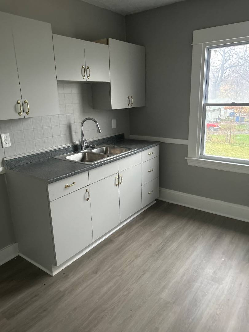 Apartment for rent at 6807 Clement Ave, Cleveland, OH 44105