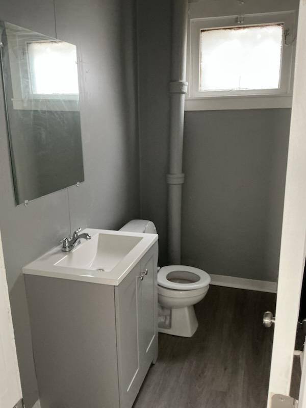 House for rent at 6825 Fullerton Ave, Cleveland, OH 44105