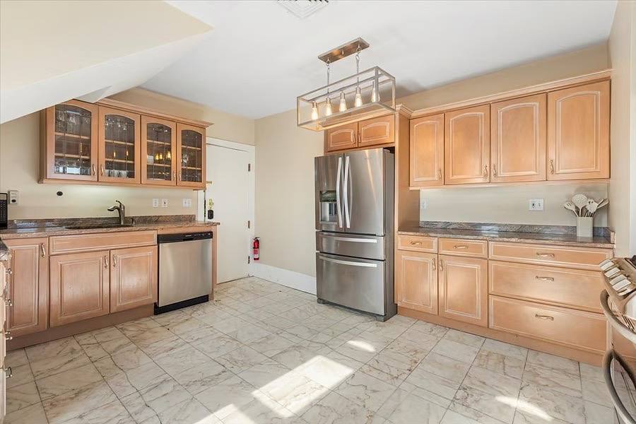 Condo for rent at 61 Coral Ave #PENTHOUSE-OCEAN Be, Winthrop, MA 02152