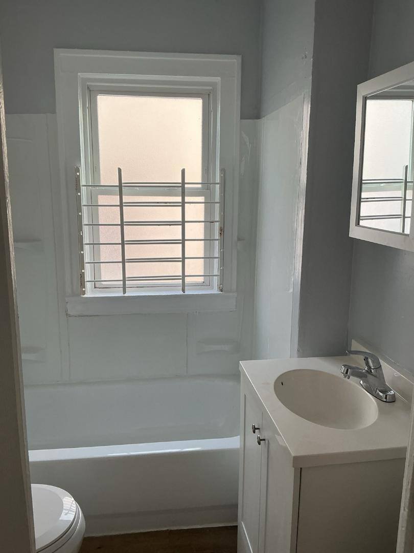 Apartment for rent at 9405 Gibson Ave #DOWN, Cleveland, OH 44105