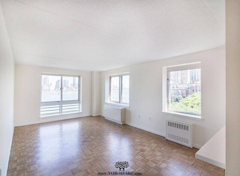 Apartment for rent at 55 Battery Place #5W, New York, NY 10280