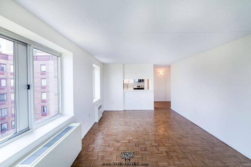 Apartment for rent at 55 Battery Place #5W, New York, NY 10280
