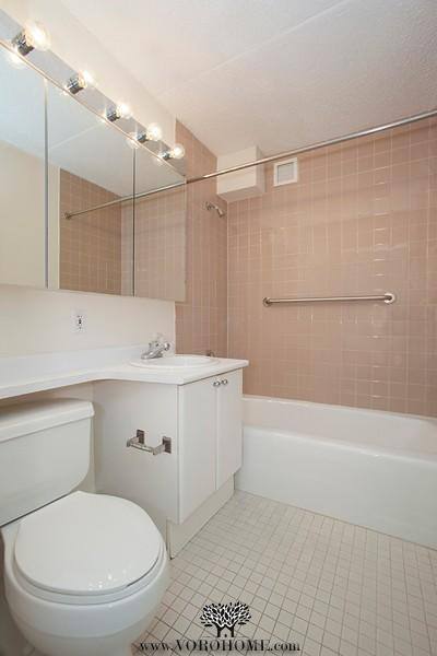Apartment for rent at 55 Battery Place #5W, New York, NY 10280