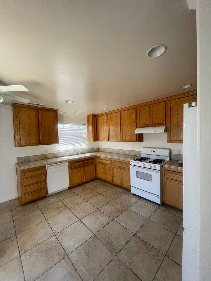 Apartment for rent at 1187-1195 13th St, Imperial Beach, CA 91932