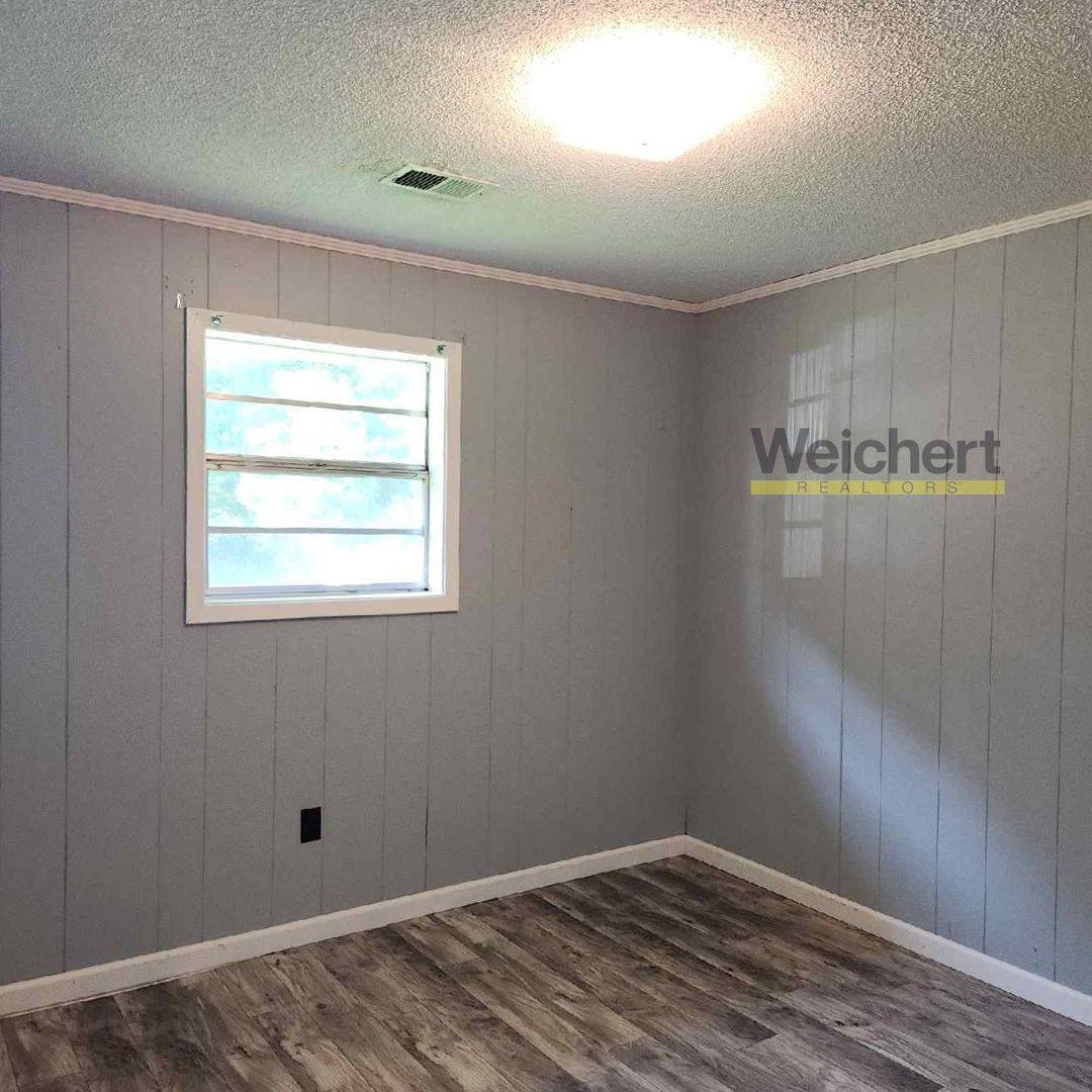 Townhouse for rent at 513 N 14th St, Paragould, AR 72450