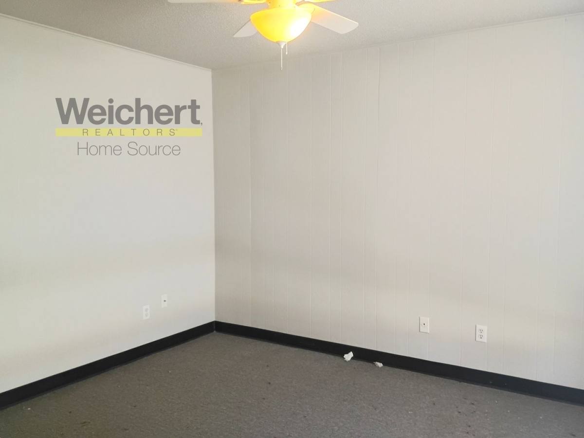 Townhouse for rent at 513 N 14th St, Paragould, AR 72450