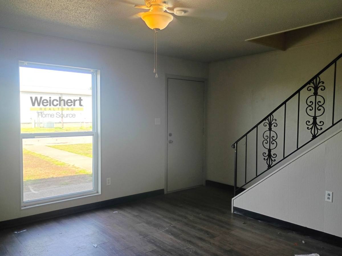 Townhouse for rent at 513 N 14th St, Paragould, AR 72450