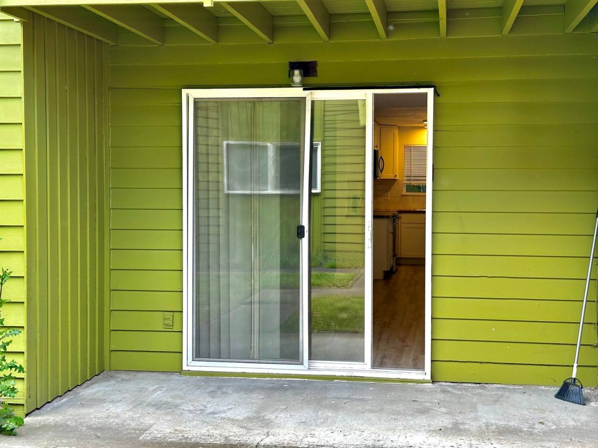 Apartment for rent at 511 M St NE, Auburn, WA 98002
