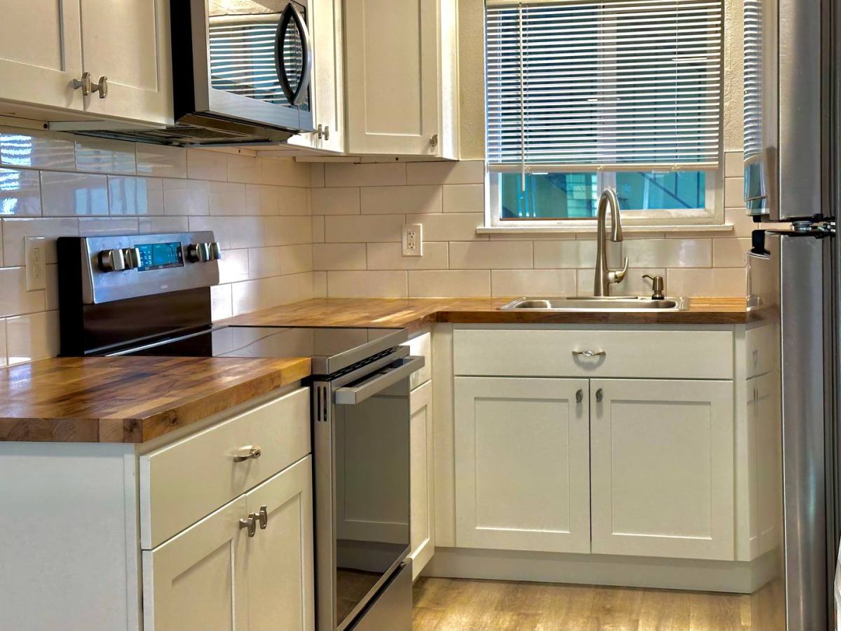 Apartment for rent at 511 M St NE, Auburn, WA 98002