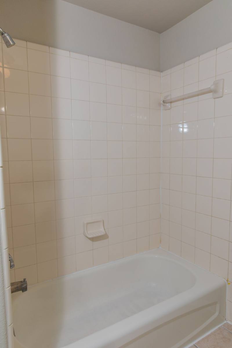 Apartment for rent at 819 Tidwell Rd, Houston, TX 77022