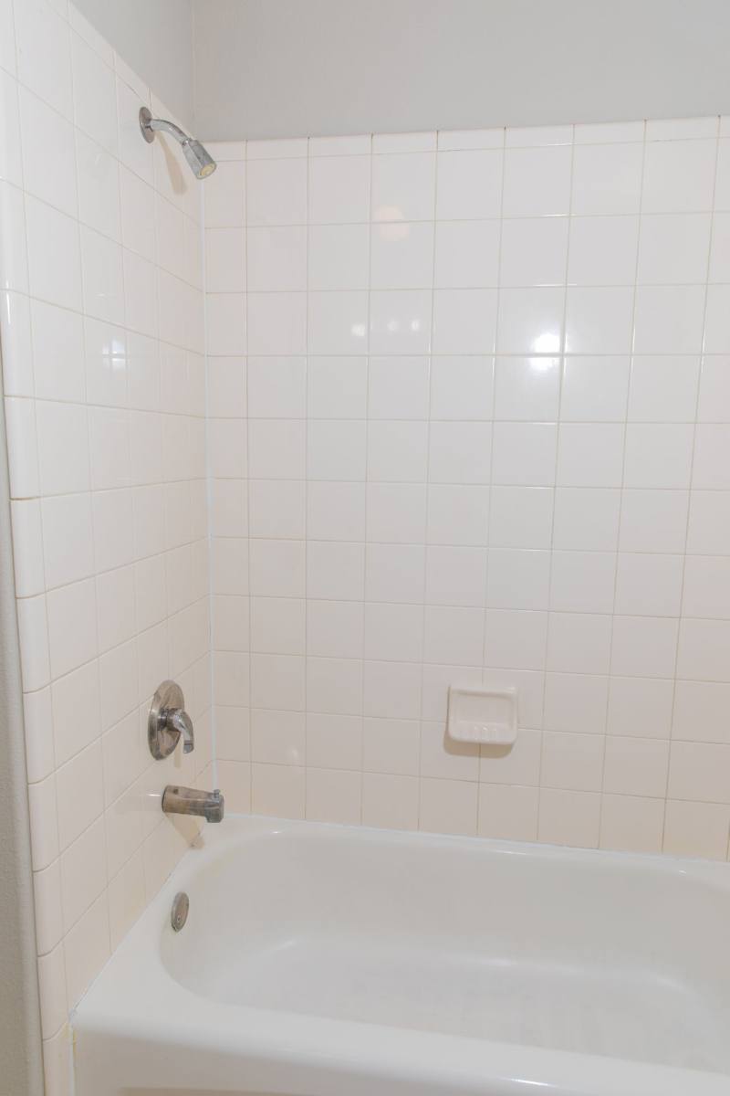 Apartment for rent at 819 Tidwell Rd, Houston, TX 77022