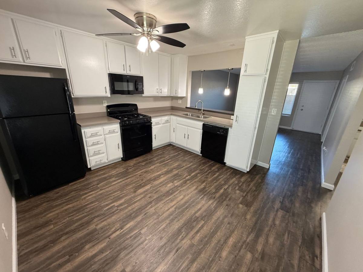 Apartment for rent at 10130 Austin Dr, Spring Valley, CA 91977