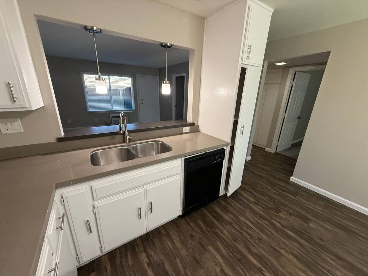 Apartment for rent at 10130 Austin Dr, Spring Valley, CA 91977