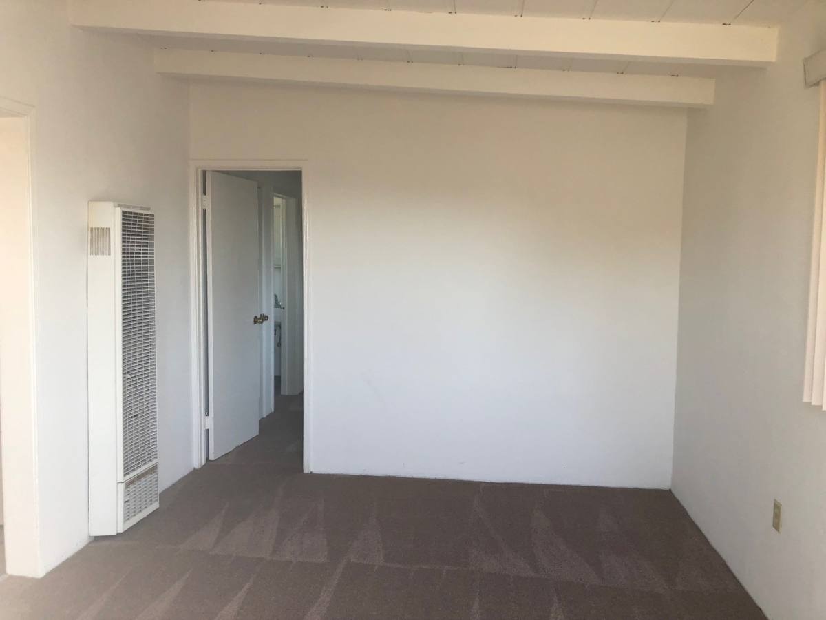 Apartment for rent at 367 Wall St, Ventura, CA 93001