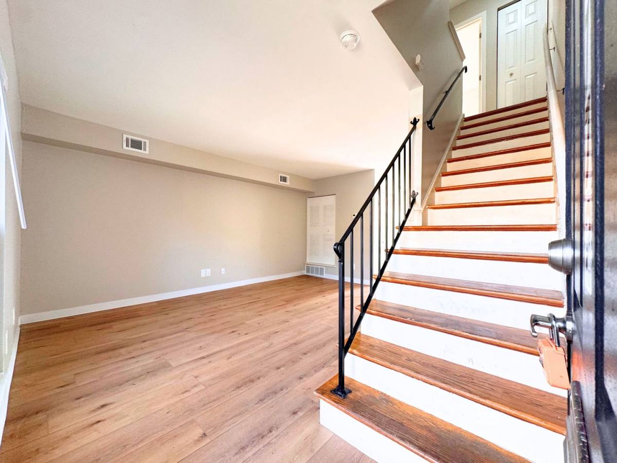Townhouse for rent at 4373 Bonita Dr, Middletown, OH 45044