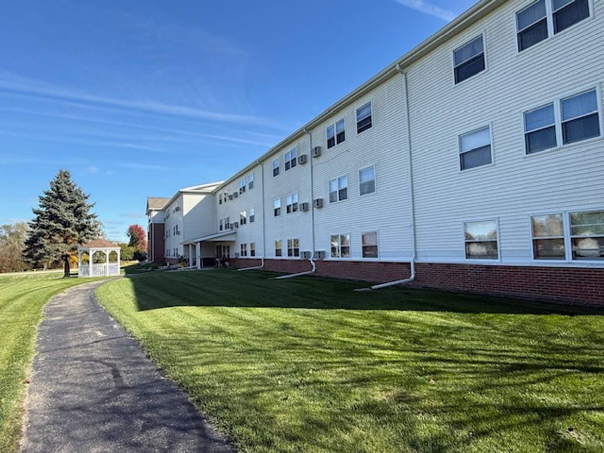 Apartment for rent at 1439 Dayton St, Mayville, WI 53050