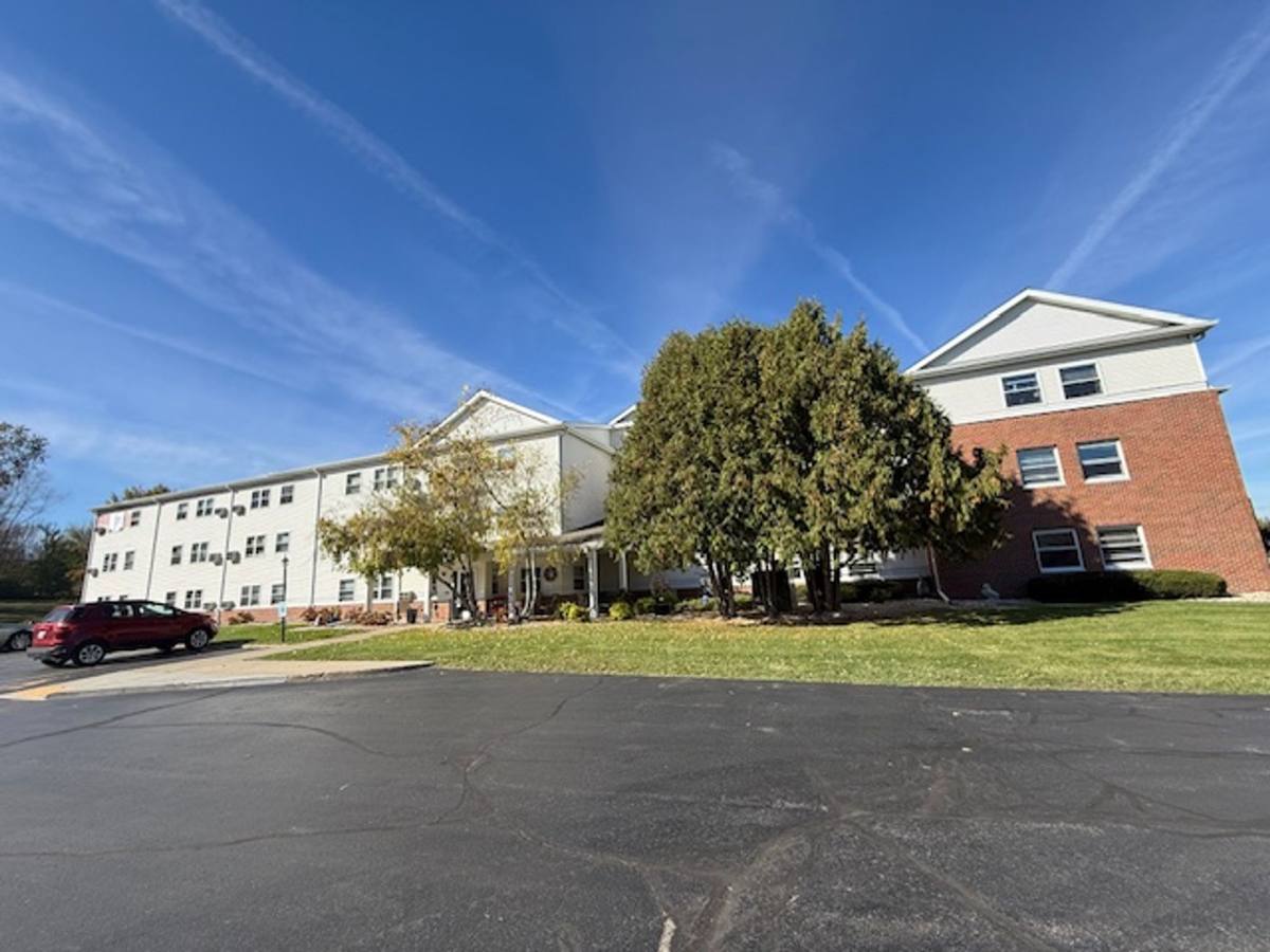 Apartment for rent at 1439 Dayton St, Mayville, WI 53050