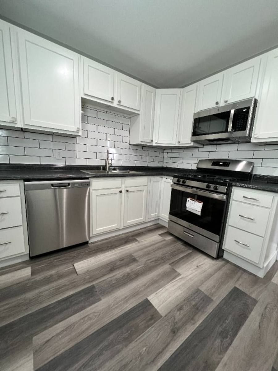Apartment for rent at 1609-1617 10th Ave, Greeley, CO 80631