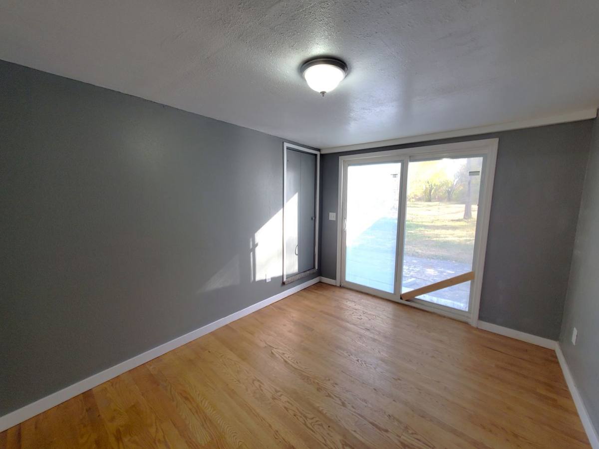 House for rent at 812 E End Ave, Evansdale, IA 50707