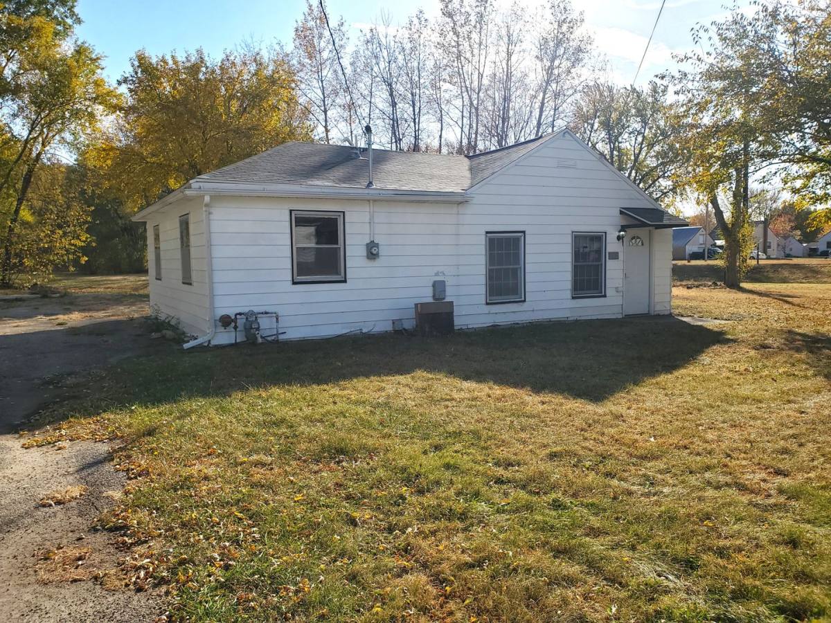 House for rent at 812 E End Ave, Evansdale, IA 50707