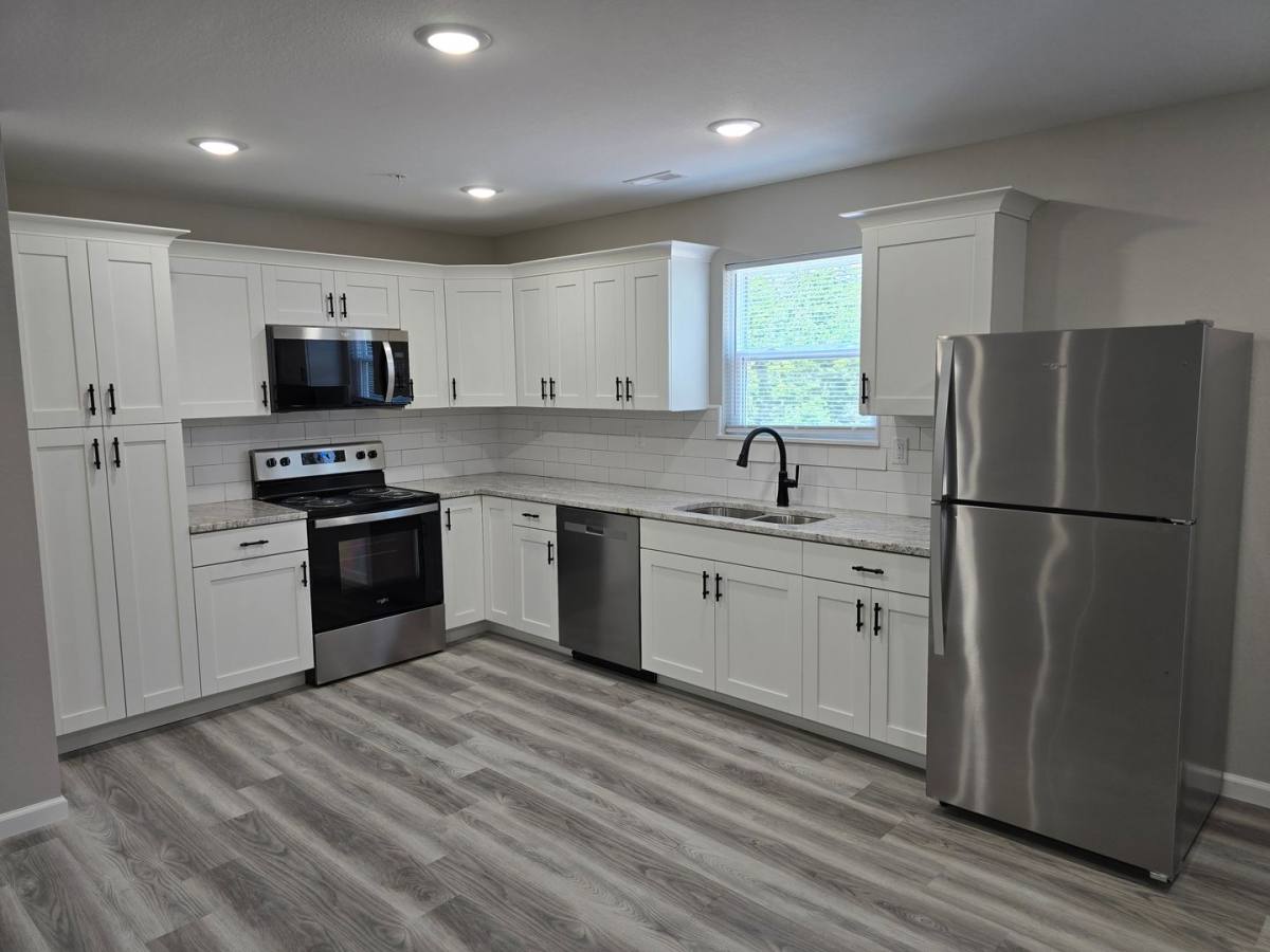 Townhouse for rent at 2549 E 5th St, Washington, MO 63090