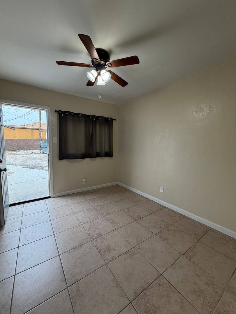 Apartment for rent at 1101 W Main St, Barstow, CA 92311